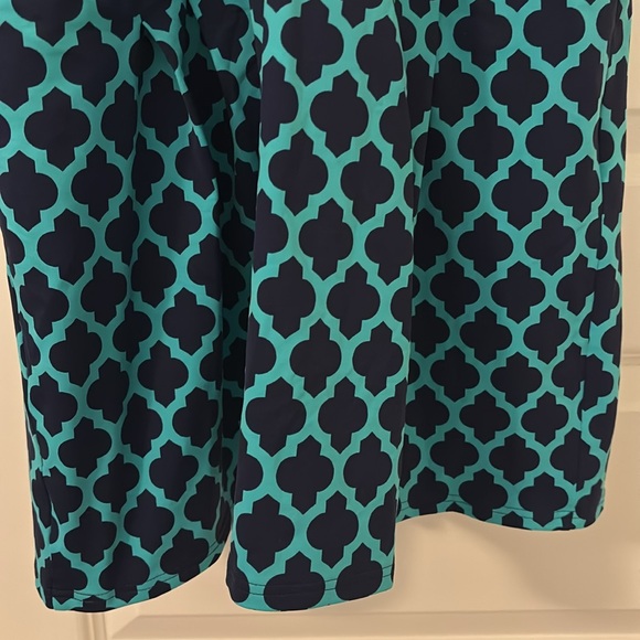 Lands End Aqua Navy Tankini top SZ 12 geometric shapes halter top style vacation - Picture 8 of 16